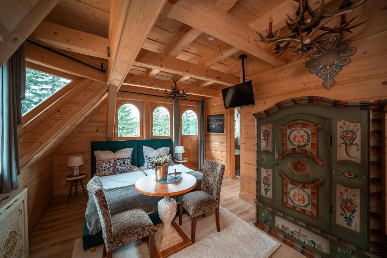 Rich Witch Villa&Spa Kościelisko Kültér fotó