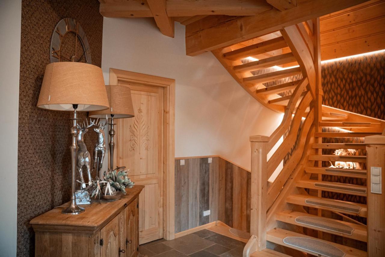 Rich Witch Villa&Spa Kościelisko Kültér fotó