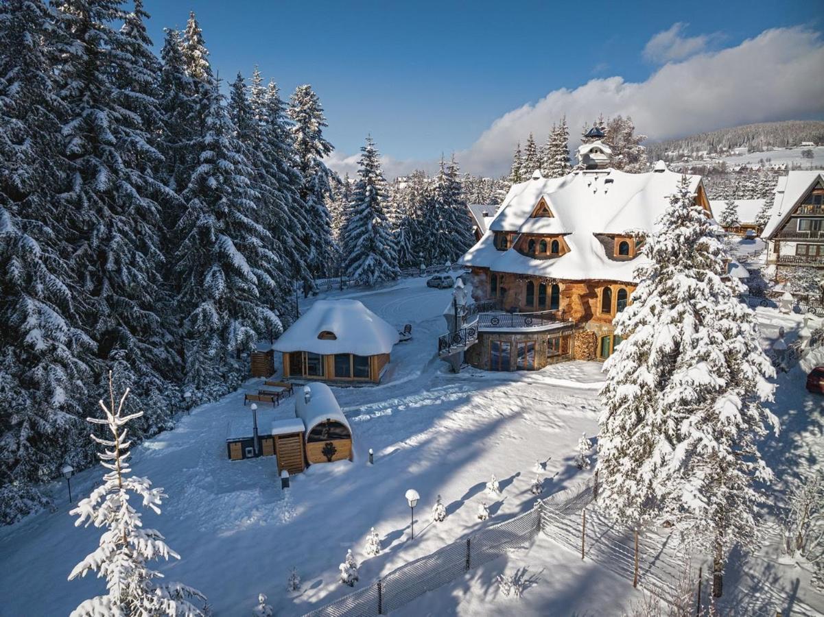 Rich Witch Villa&Spa Kościelisko Kültér fotó